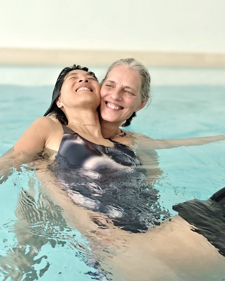 WATSU mit Tanja Engel ist eine sanfte, intuitive Form der Entspannungs und Wellnesstherapie.